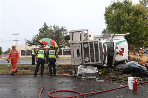 truck accident victoria today